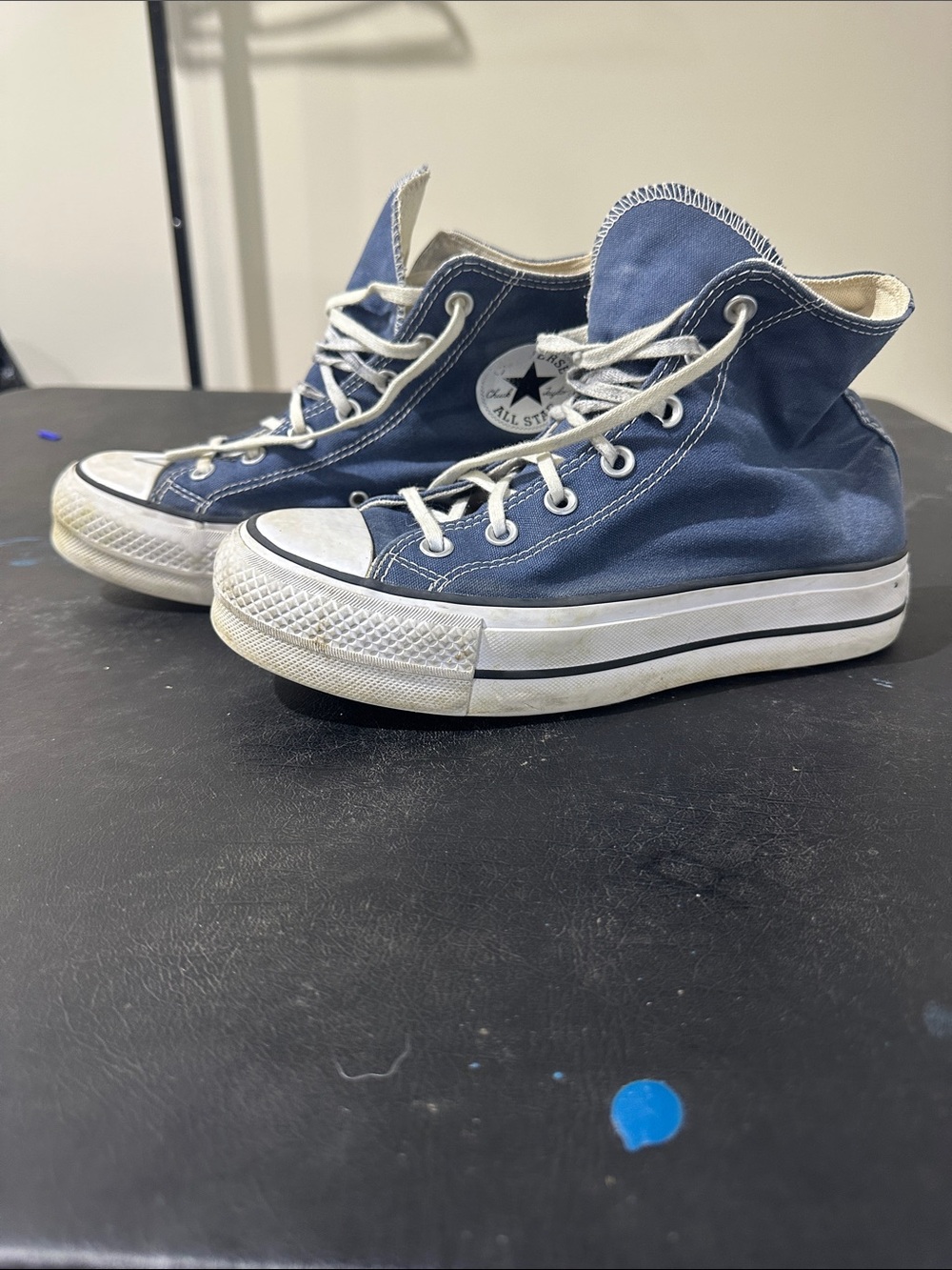 Navy Converse platform sneakers women’s size 8 - Picture 2 of 7